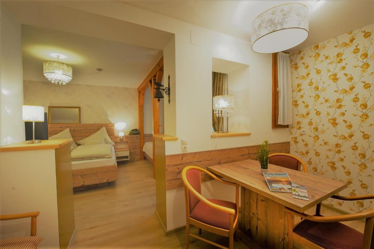 Hotel Arkadenhof Zur Puszta Graf Illmitz Exterior foto